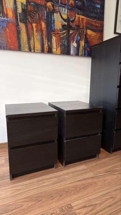 IKEA MALM – Cómoda + 2 Mesas de Cabeceira