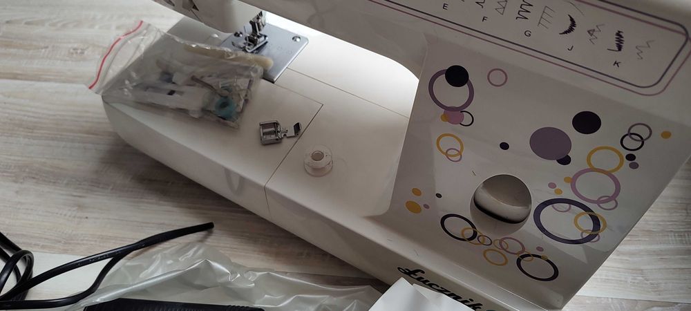 Maszyna do szycia ŁUCZNIK Milena 419