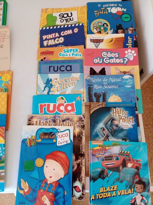Conjunto de livros e revistas por 5 € (total)