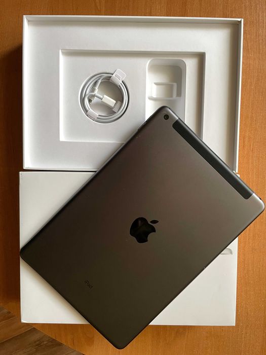 Apple iPad 9./ 64 gb/ Wi-Fi+LTE. Батарея 98%.