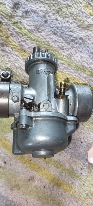 carbadores de moto de 50 tenho vários