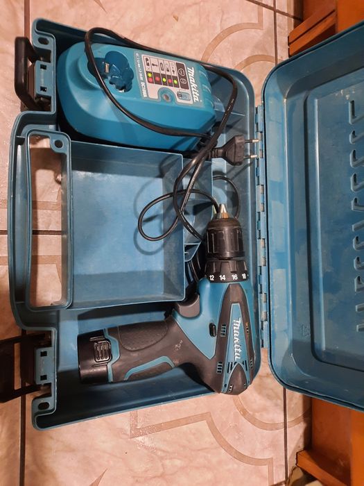 Шуруповерт makita 1300 оборотів