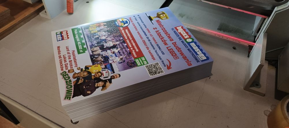 Drukowanie: ulotki, plakaty, wizytówki foldery, teczki, itp.