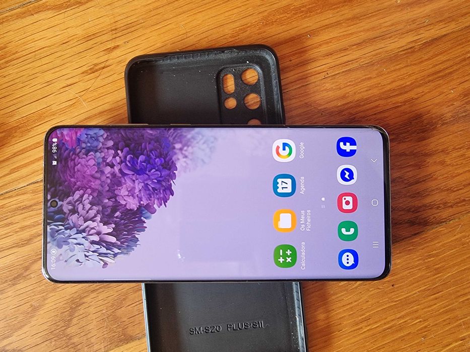 Samsung S20 Plus