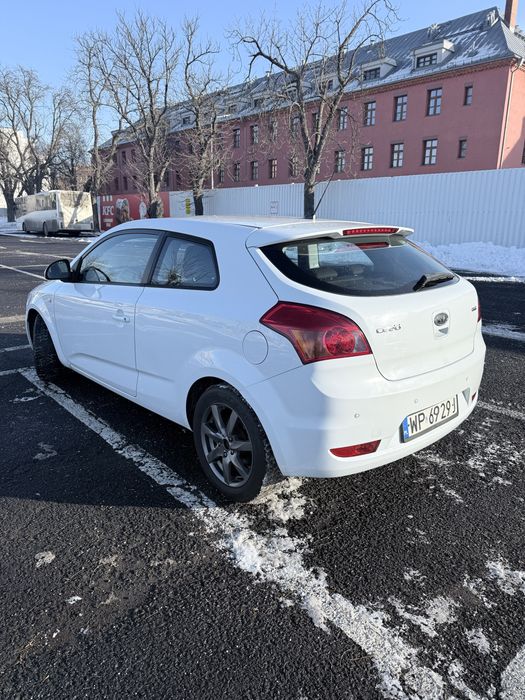 Kia Ceed 16 Crdi