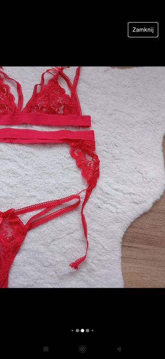 Komplet bielizny koronkowej