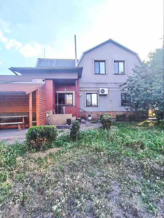 ПРОДАЖ 2поверх.будинку ЗАХОДИ/ЖИВИ. 3 санвузли, 2 гаража, утеплений