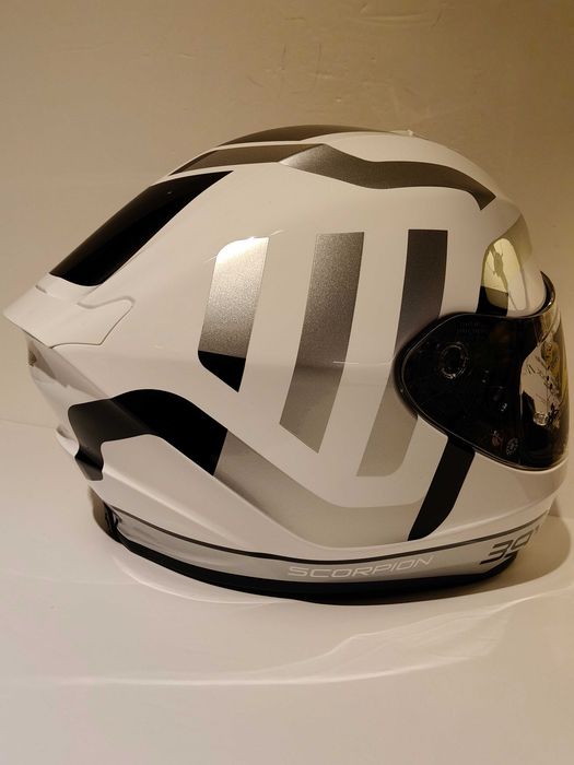 Capacete Scorpion Exo-391 integral "leve" mota scooter novo