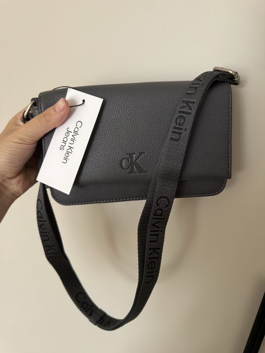 Сумка Ck нова.