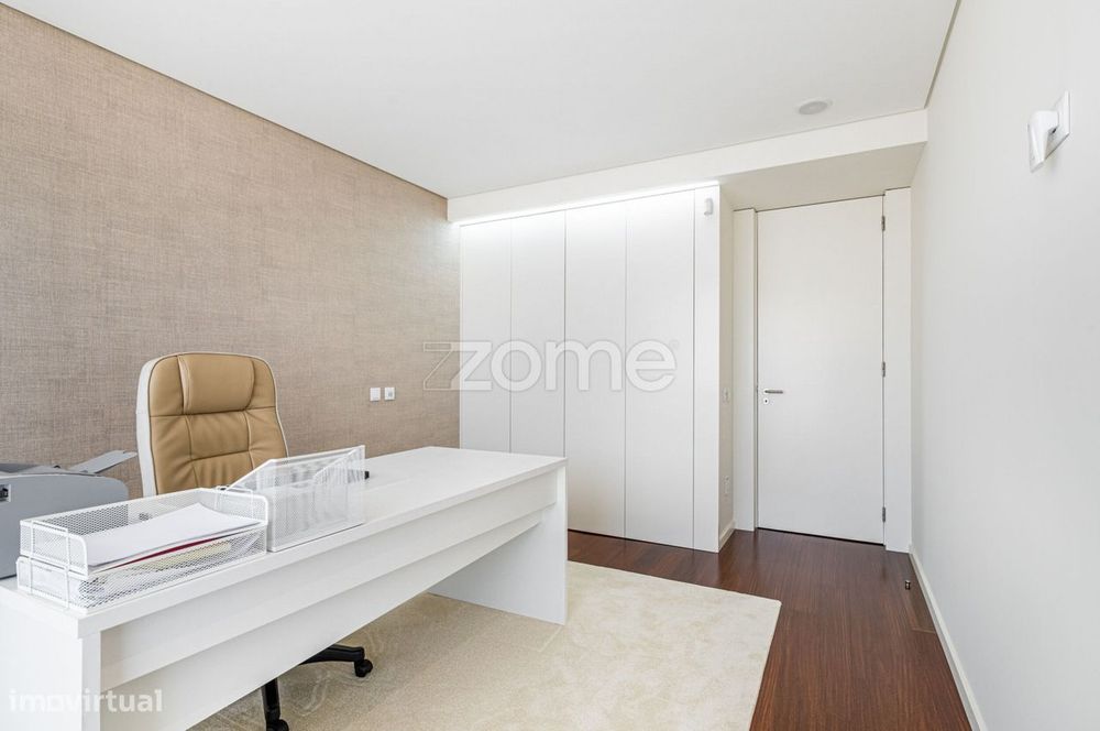 Moradia T5 em Palmeira, Braga