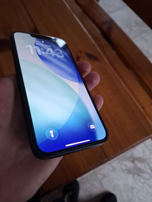 Айфон 13 на 128 гб неверлок