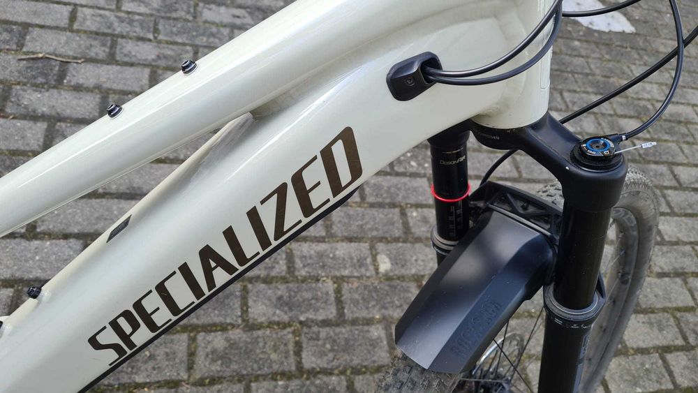 Rower elektryczny Specialized Turbo Tero 3.0 Step-Through rozmiar M