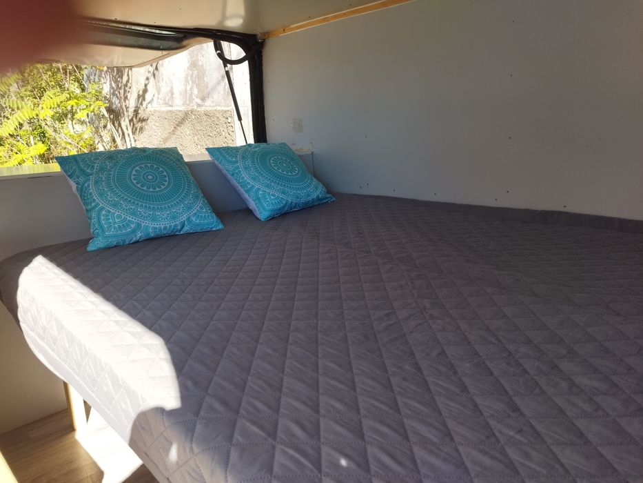 Ford Transit adaptada para campismo