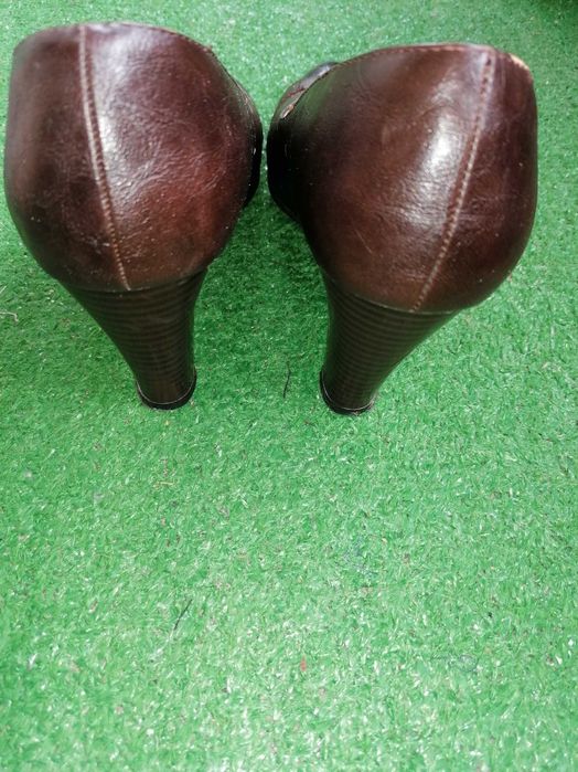 Buty na obsasie rozmiar 40