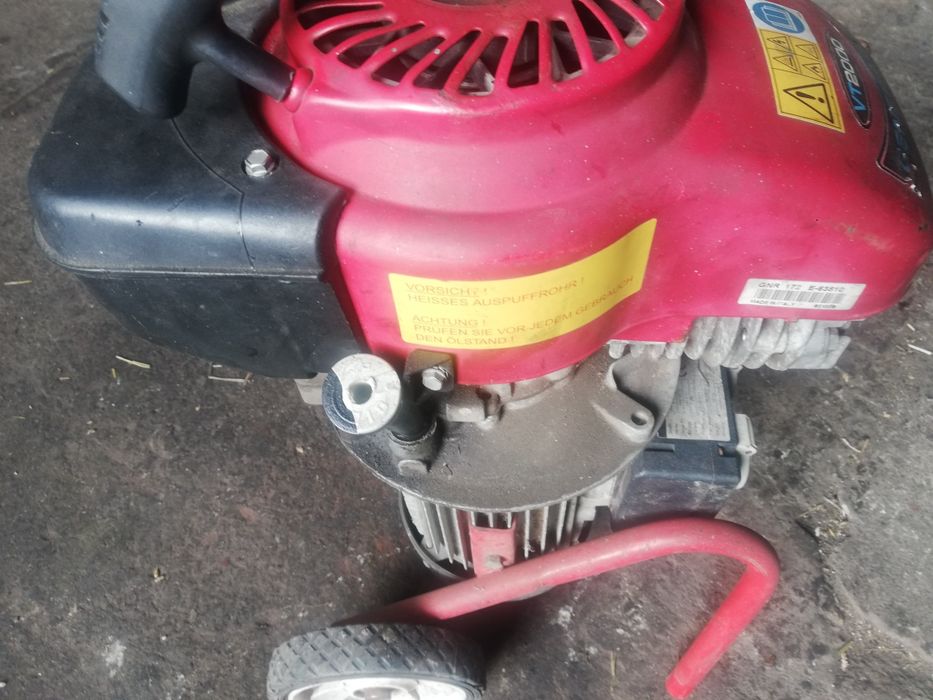 Starocie stary Generator prądu
