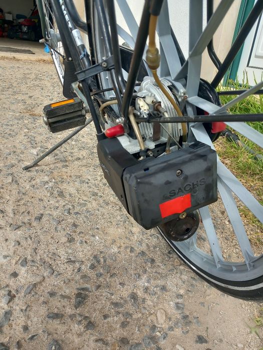 Bicicleta com motor