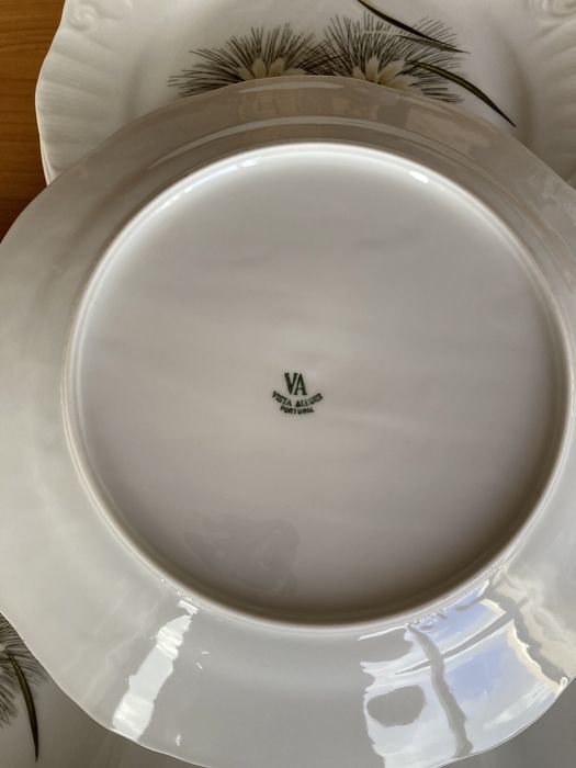 Vista Alegre Dinnerware Service430225373696501764
