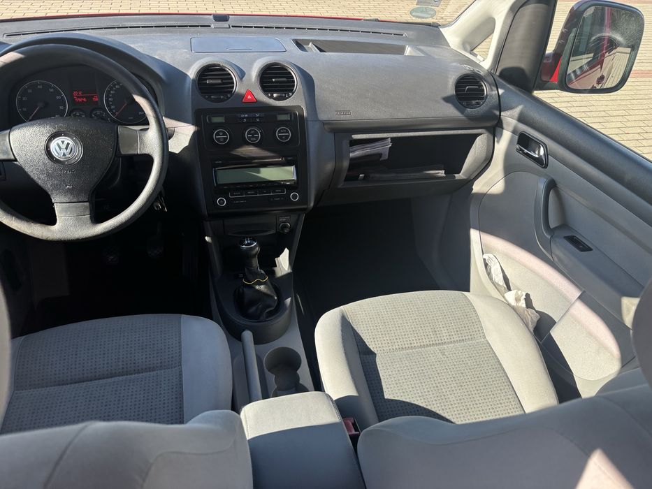 Volkswagen Caddy 7 osobowy