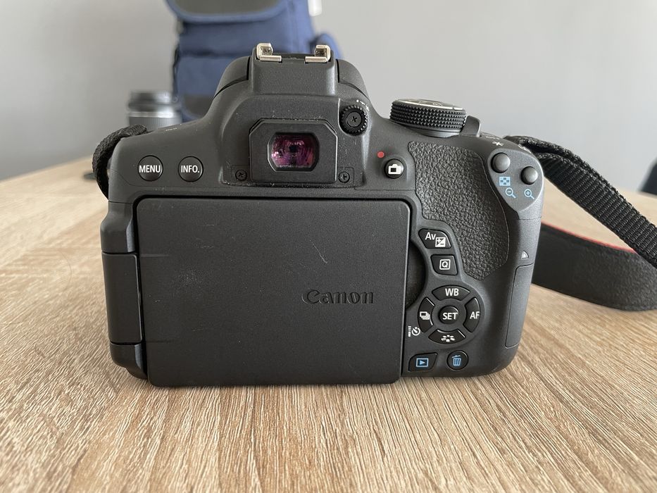 Canon EOS 750D (Rebel T6i) + acessórios