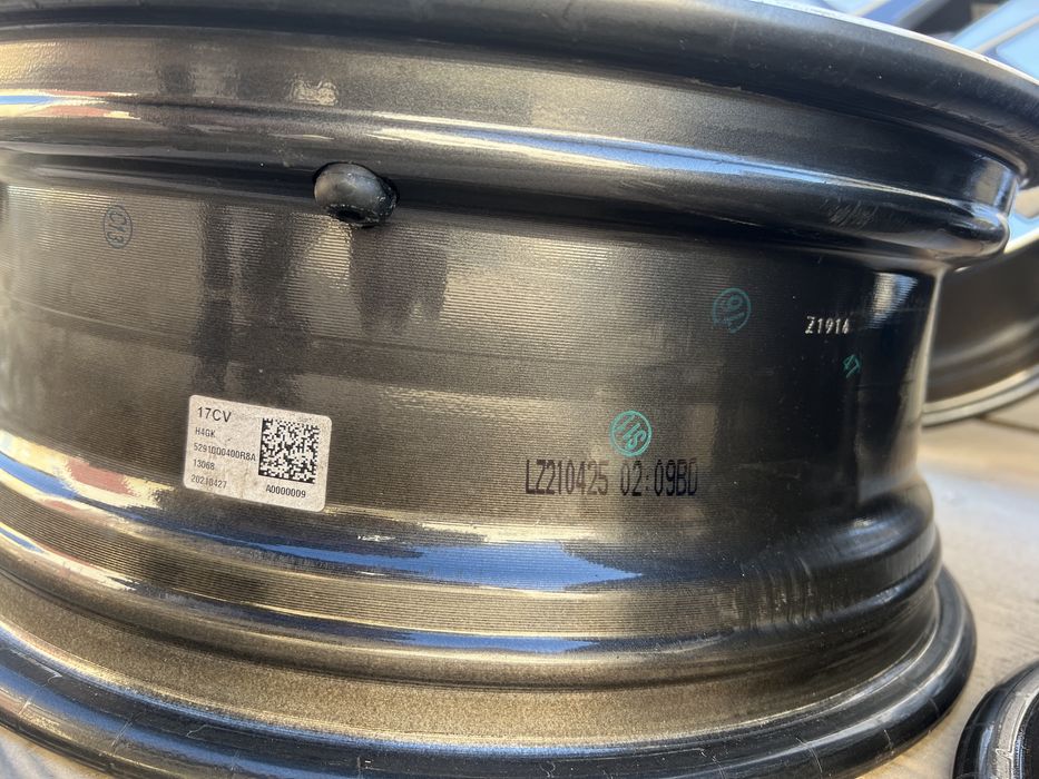 Комплект заводських дисків R17/4*100 hyundai.