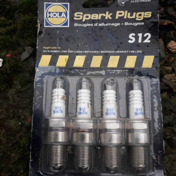 Свічка запалювання S12