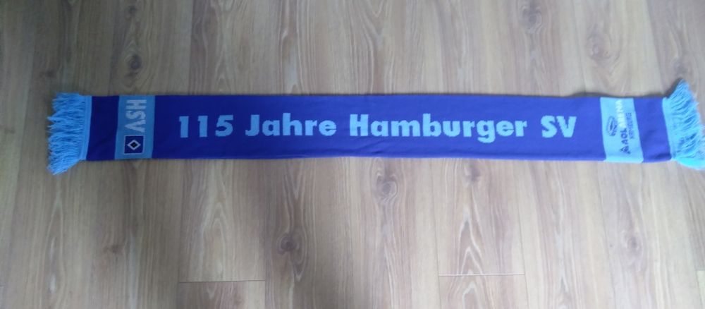 Szalik okolicznościowy klubu Hamburger Sv