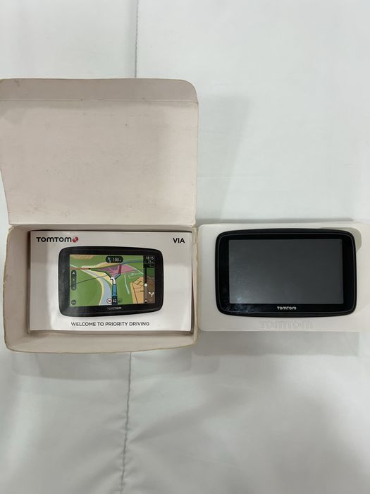 GPS TOMTOM - via 53443666038648350721