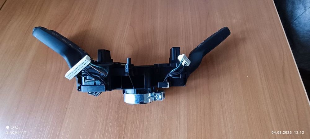 Audi A7 4G переключатель подрулевой (паук)