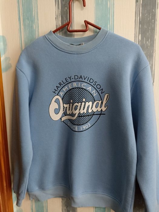 Тепла, ніжна, блакитного кольору кофтинка,кофта  на ріст 158см