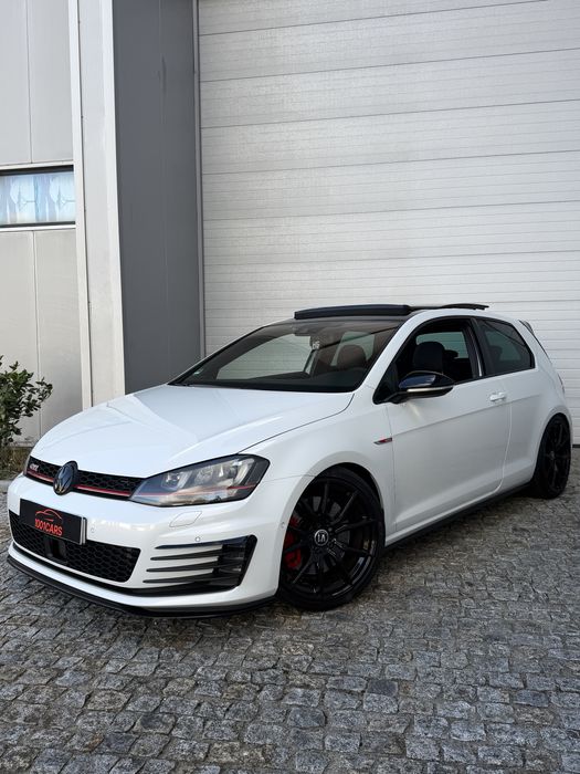 VW Golf Mk7 Gti Perfomance DSG ( Trato de crédito)