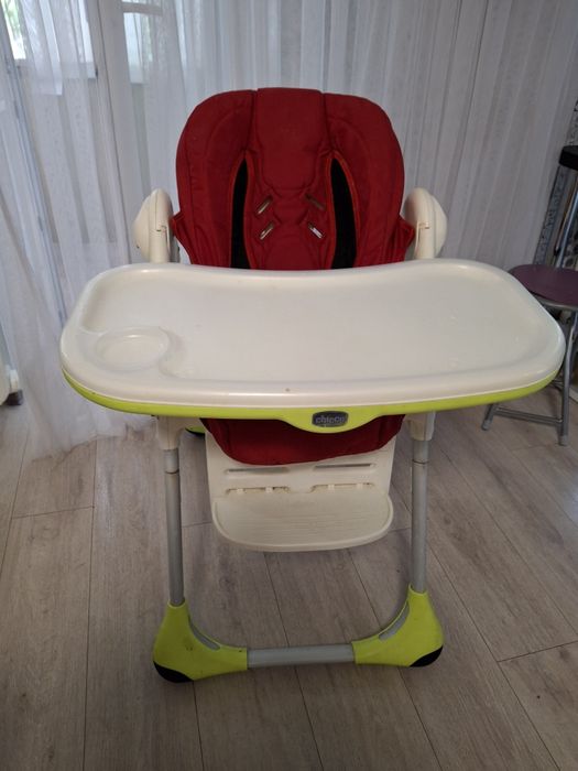 Стульчик для кормления.