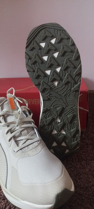 Продам кросівки Puma Flare Pro Trail PTX