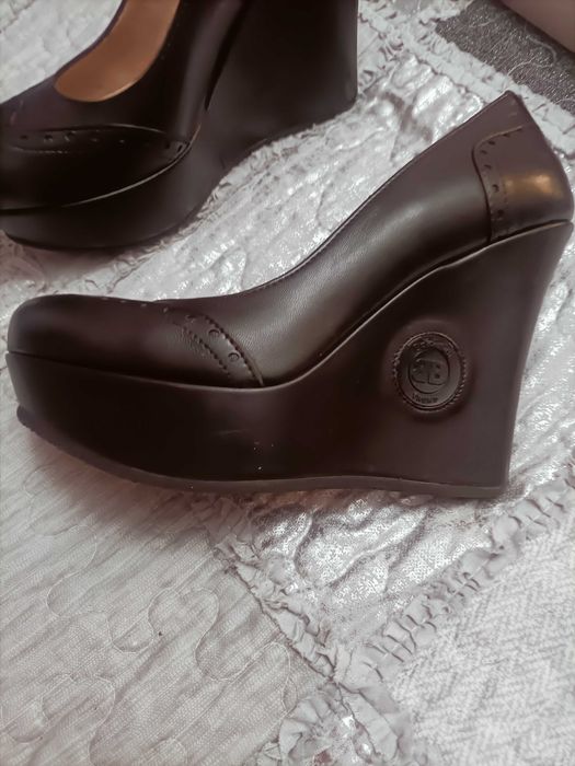 Baldinini buty koturny skóra super stan rozm 38