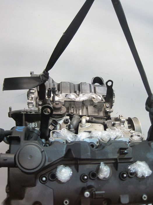 Silnik motor słupek AUDI A6 4G0 3.0 TDI CDU