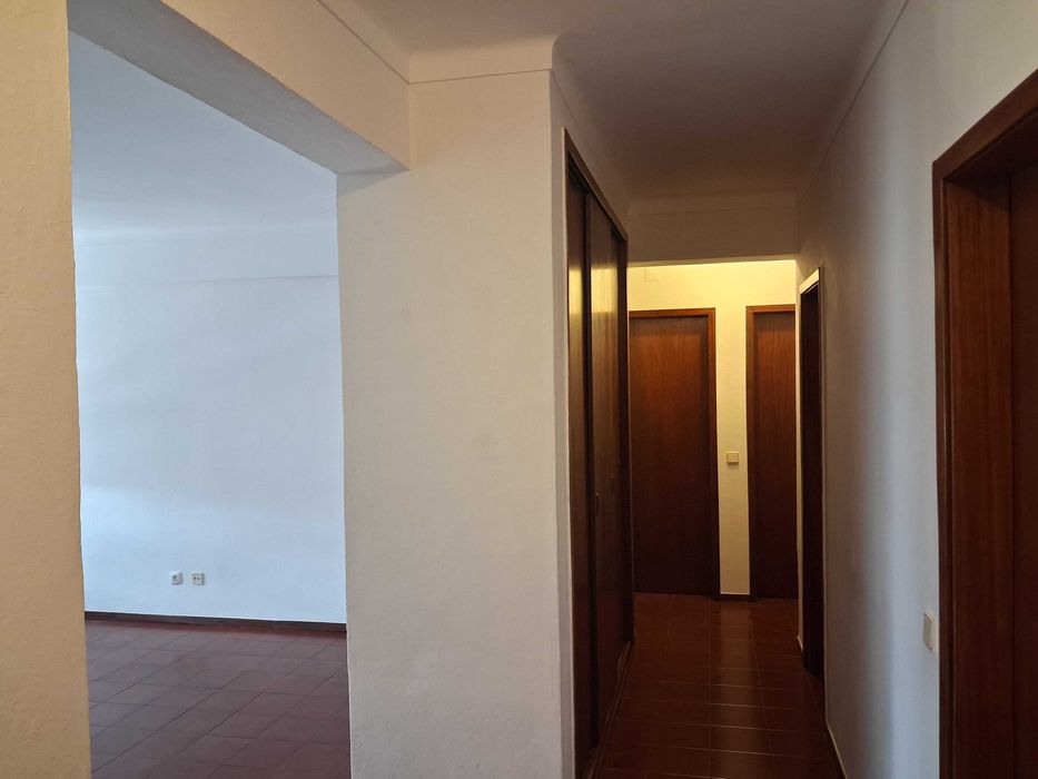 Arrendo Apartamento T4 Bacelo-Evora