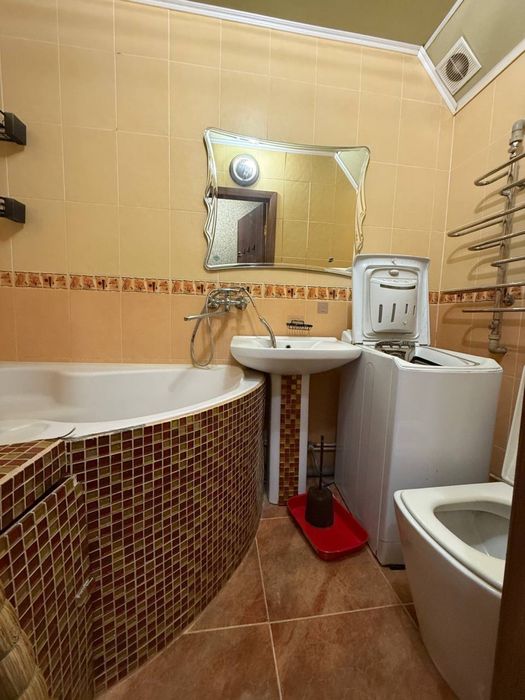 Здам двокімнатну квартиру на Вишеньці.600 річчя. Архітектон