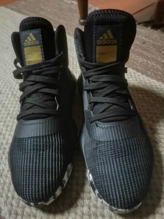 Sapatilhas Adidas Basketball, como novas tam. 42 Original