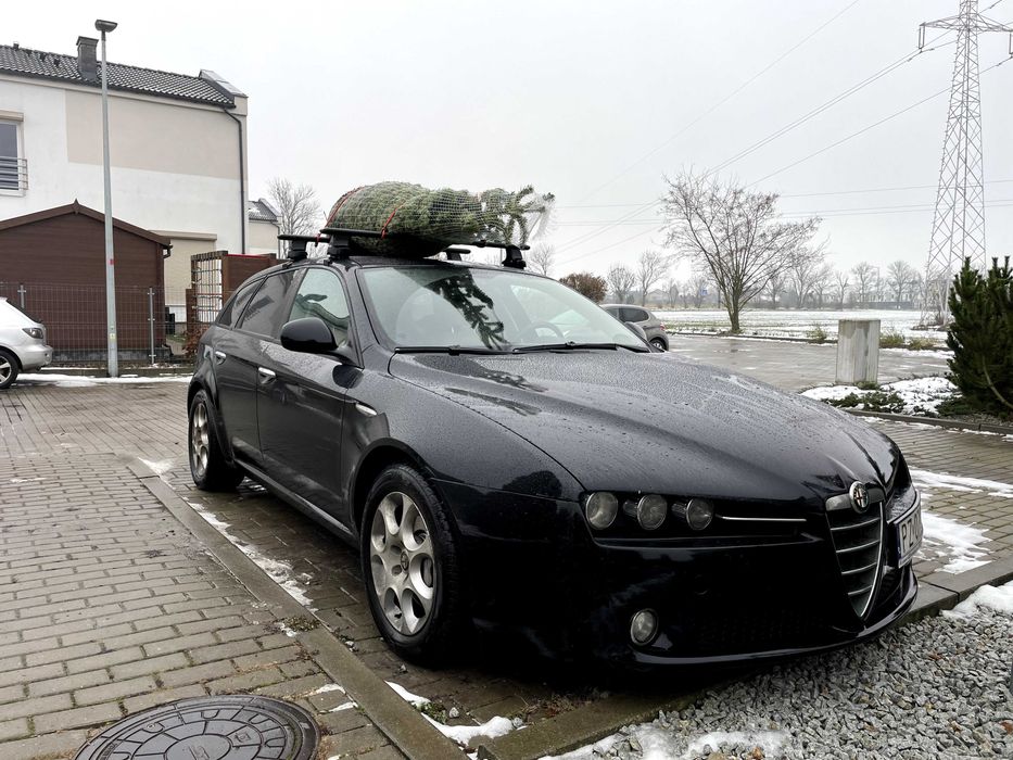 Stopy bagażnika dachowego Alfa 159 Thule 754 + kit dopasowujący