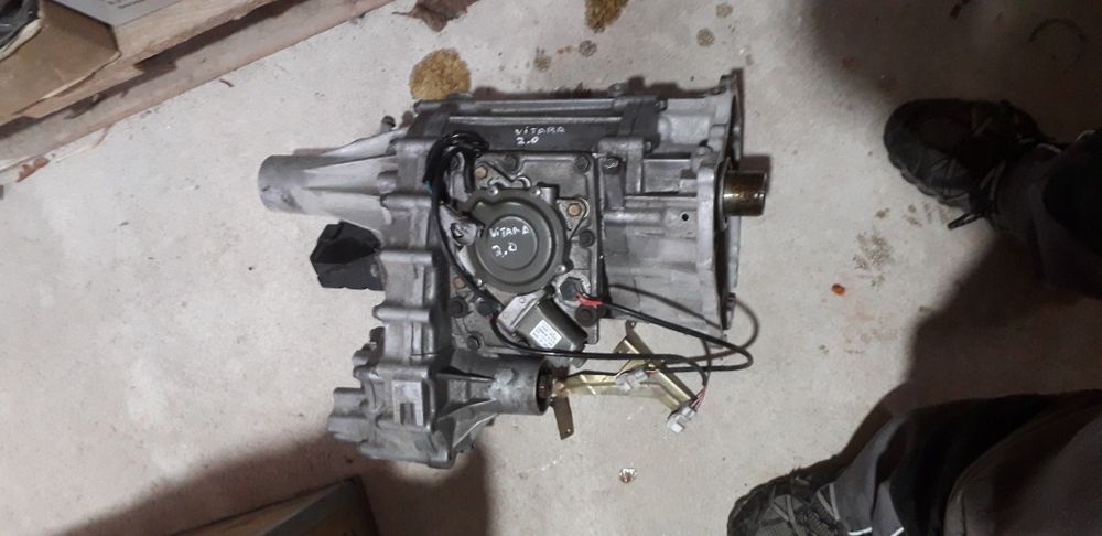 Caixa de transferências Suzuki Vitara