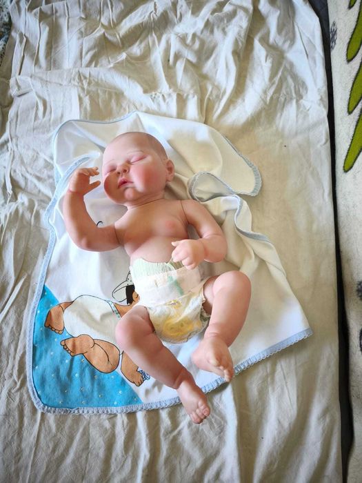 Boneco Menino muito bonito