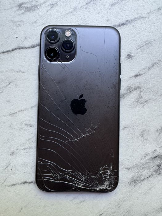 Iphone 11 pro dzialajacy 256gb