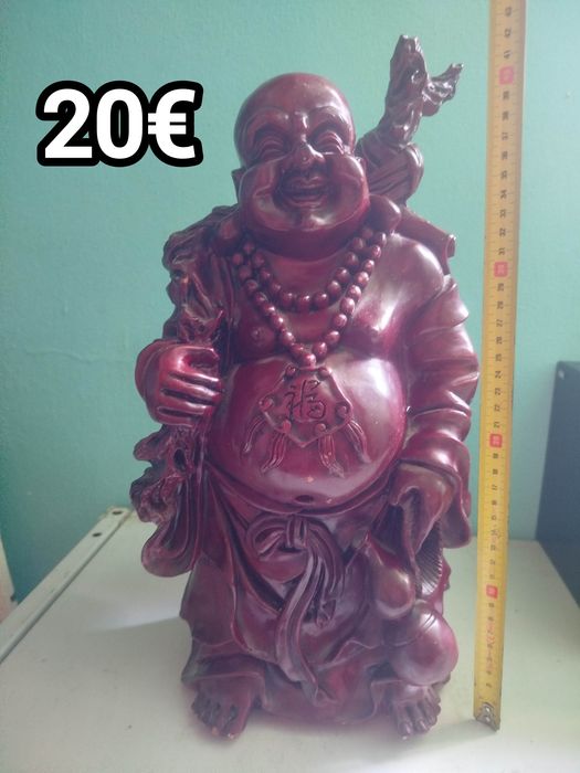 Estátuas Buda e Pensador
