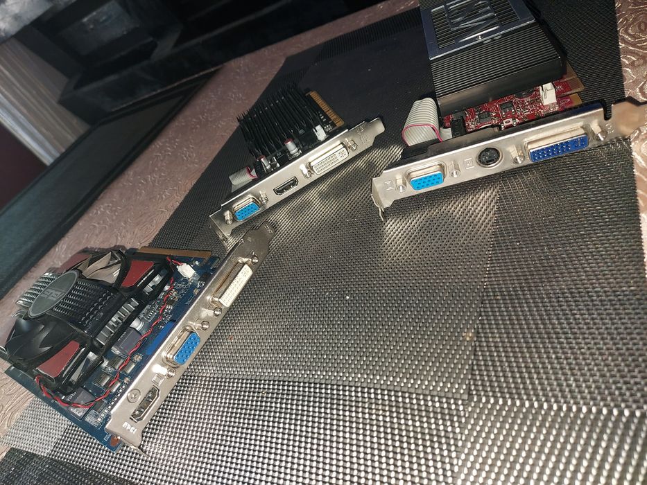 Asus GT630, NVIDIA GeForce 210, MSI N8400GS