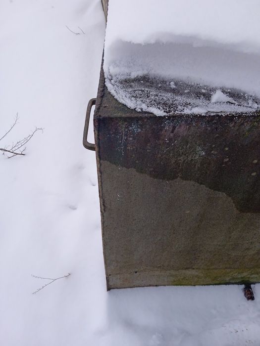 Бак металевий Закритий.