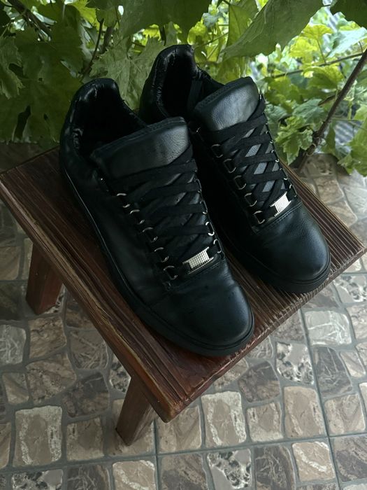 Кроси Balenciaga Arena Black