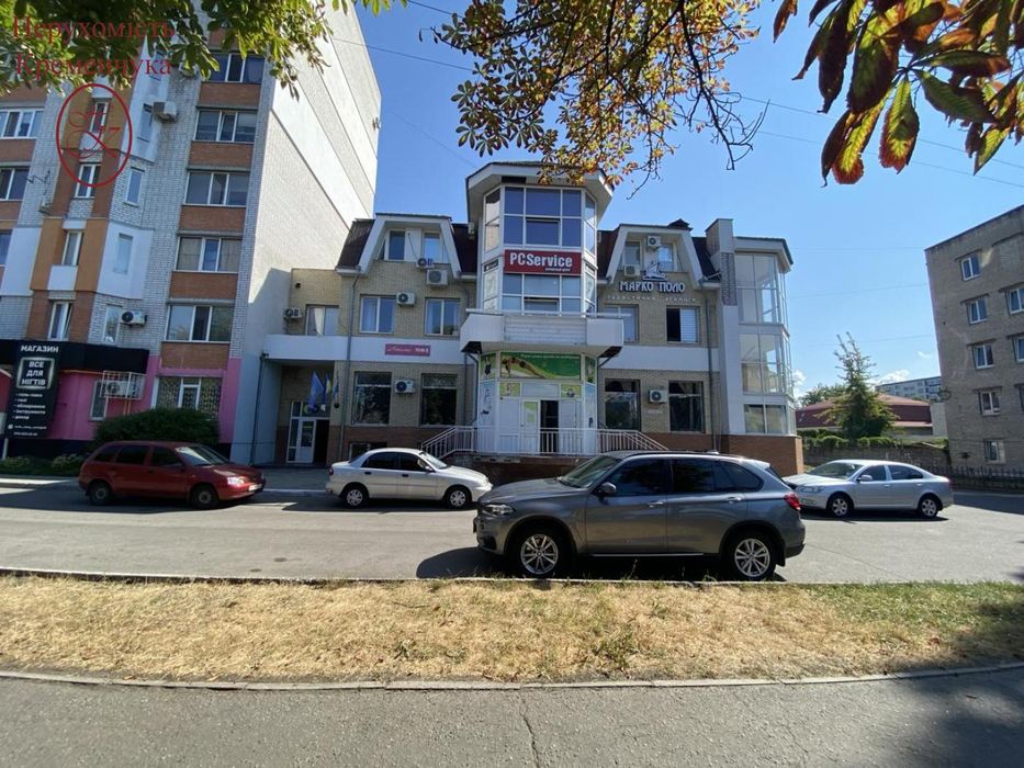 Продаж комерційного приміщення фасадна лінія центр