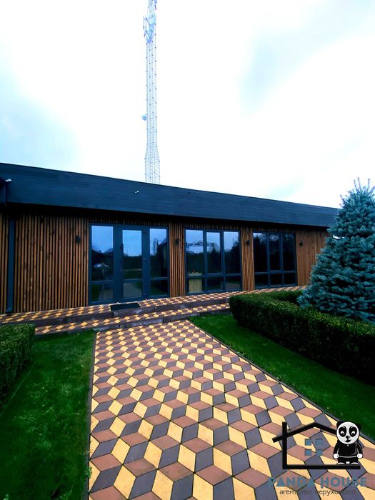 Оренда комерційних приміщень у спорткомплексі «Дельфін»