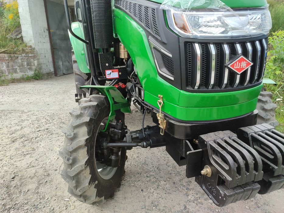 Трактор КАТА 354 з кондиціонером Доставка одразу з документами