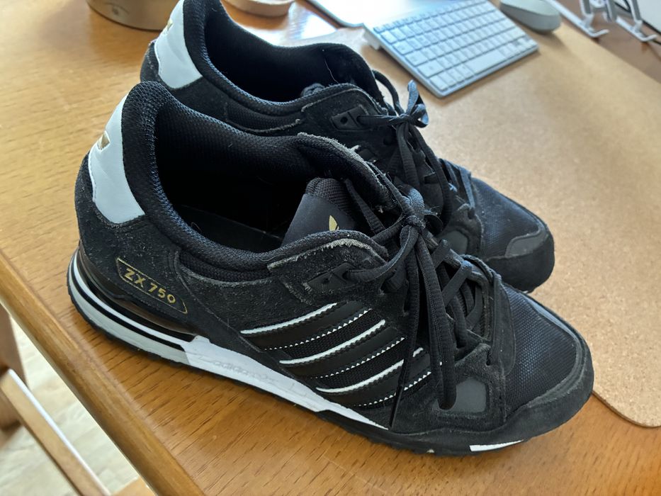 Sapatilhas/ténis adidas ZX 750 pretas