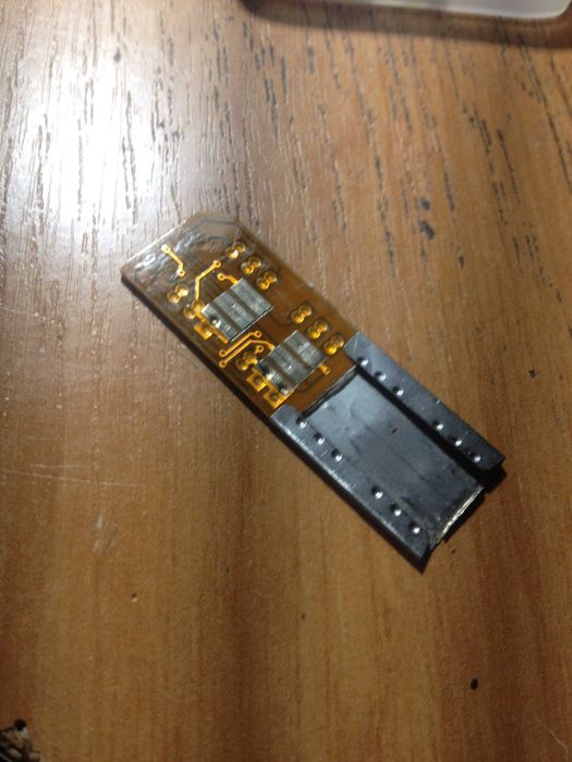 dual sim adapter '    R-sim 11+ iphone unlock приблуда до  б . зарядки